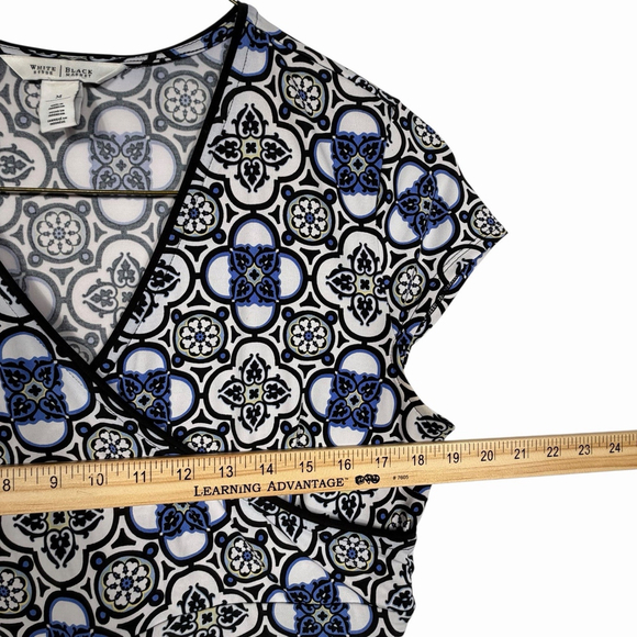 White House Black Market A-line Dress Wrap Style Size Medium - Picture 9 of 10